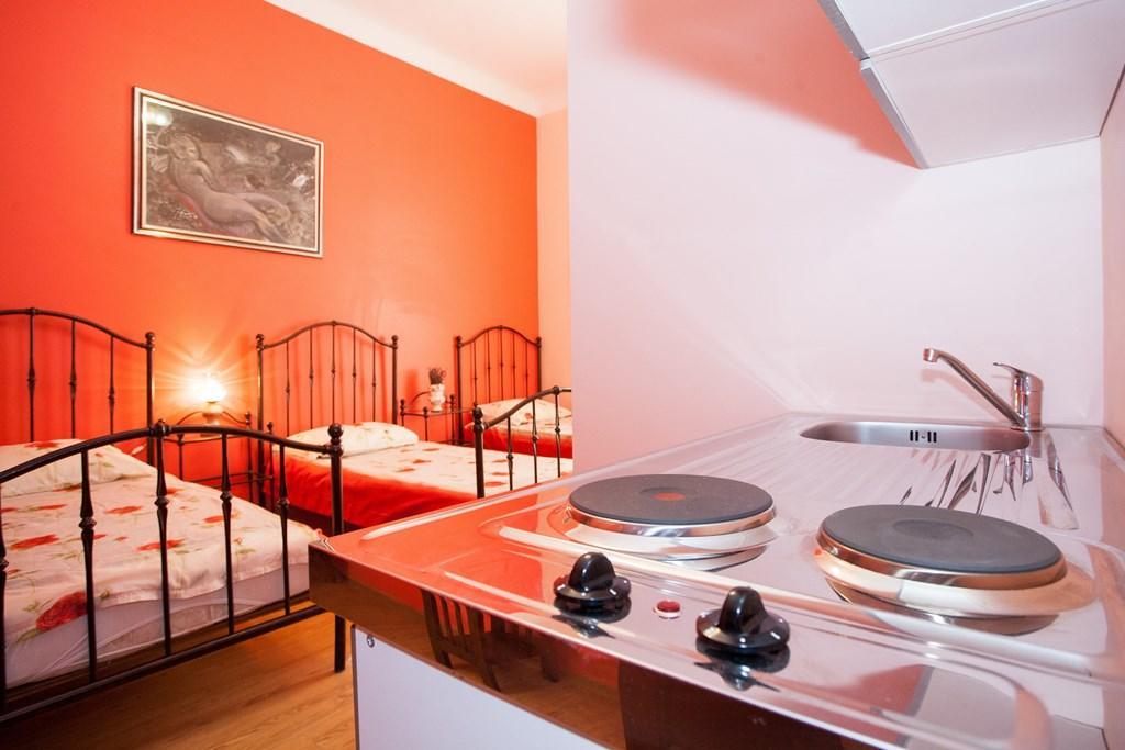 Awesome apartment in Rijeka with 1 Bedrooms&WiFi Kamer foto