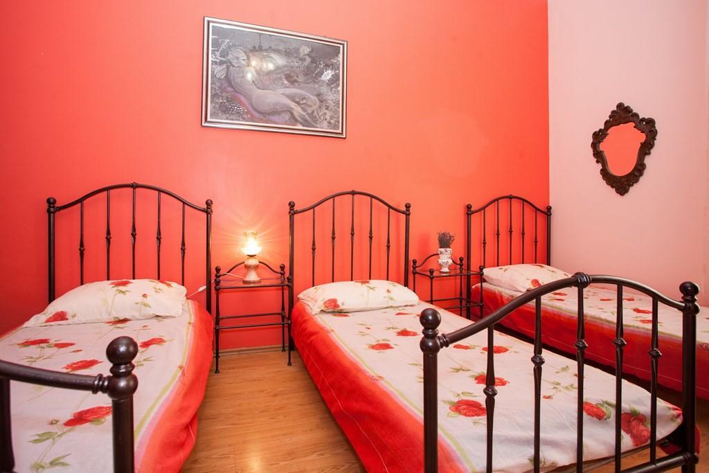 Awesome apartment in Rijeka with 1 Bedrooms&WiFi Kamer foto