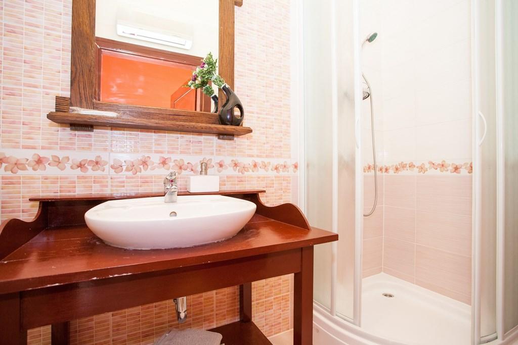 Awesome apartment in Rijeka with 1 Bedrooms&WiFi Kamer foto